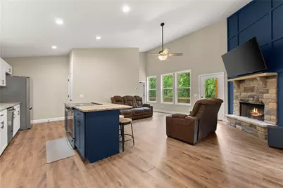 308 Fowler Creek Drive, Cleveland, GA 30528 - Photo 6