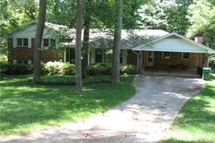 2281 Midvale Cir, Tucker, GA 30084 - Photo 2