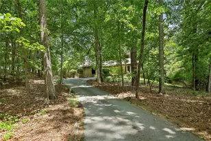 5501 Tilly Mill Rd, Atlanta, GA 30338 - Photo 2