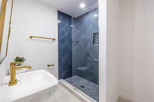 172 Garden Ln, Decatur, GA 30030 - Photo 8