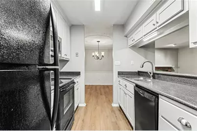310 Tuxworth Circle, Decatur, GA 30033 - Photo 6