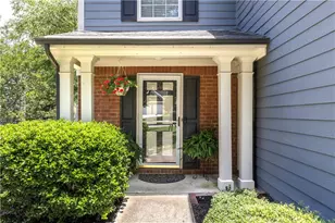 5261 Underhill Ln, Sugar Hill, GA 30518 - Photo 2