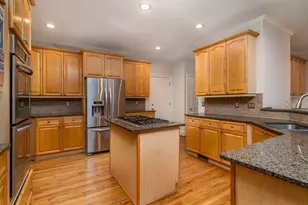 9445 Stoney Ridge Ln, Johns Creek, GA 30022 - Photo 32