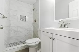 2705 Lincoln Ct NW, Atlanta, GA 30318 - Photo 16