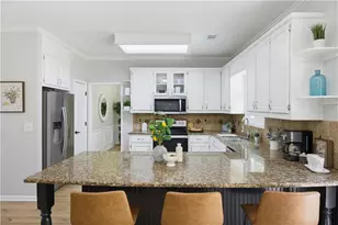 4175 Ruby Forest Blvd, Suwanee, GA 30024 - Photo 16