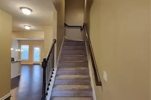 1525 Landmark Ln, Cumming, GA 30040 - Photo 8