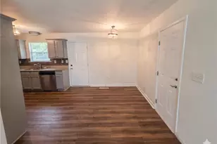 1929 Wee Kirk Rd SE, Atlanta, GA 30316 - Photo 10