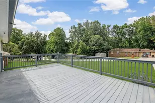 3313 Stoneybrook Dr, Douglasville, GA 30134 - Photo 4