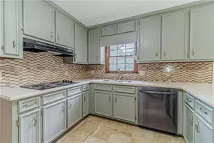 2672 Bouldercrest Ct, Snellville, GA 30078 - Photo 8