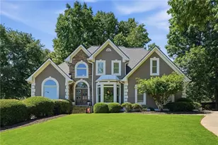 520 Estate Club Cir, Roswell, GA 30075 - Photo 1