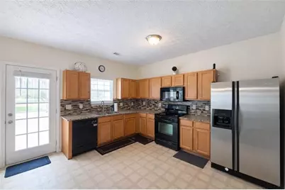 6198 Shoals Loop, Union City, GA 30291 - Photo 6