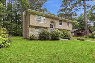 4305 Old Lake Dr, Decatur, GA 30034 - Photo 2