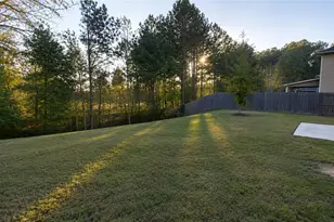 154 Newry Dr, Atlanta, GA 30349 - Photo 6
