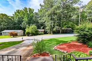 2324 Tarian Dr, Decatur, GA 30034 - Photo 4