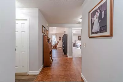 4779 Countryside Drive, Flowery Branch, GA 30542 - Photo 4