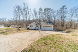 4779 Countryside Dr, Flowery Branch, GA 30542 - Photo 40