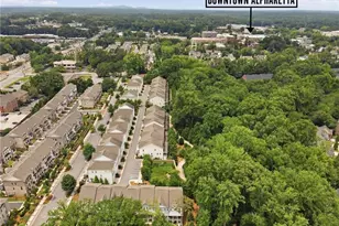 575 Woods Walk, Alpharetta, GA 30009 - Photo 4