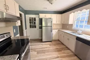 55 Oak Crest Ct, Covington, GA 30016 - Photo 8