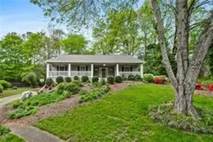 52 Travelers Way S W, Marietta, GA 30064 - Photo 2