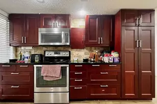 698 Serramonte Dr, Marietta, GA 30068 - Photo 4