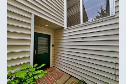 698 Serramonte Drive, Marietta, GA 30068 - Photo 2