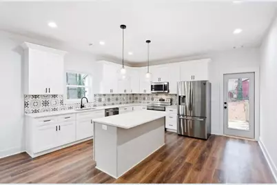 2932 Palm Drive, Atlanta, GA 30344 - Photo 4