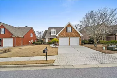 730 Windsor Place Circle, Grayson, GA 30017 - Photo 2