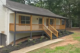 4723 Emerald Glen Dr, Douglasville, GA 30135 - Photo 2