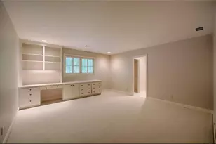 335 Green Glen Way, Atlanta, GA 30327 - Photo 6
