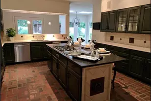 335 Green Glen Way, Atlanta, GA 30327 - Photo 8