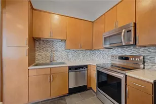 3445 Stratford Rd NE, Atlanta, GA 30326 - Photo 14
