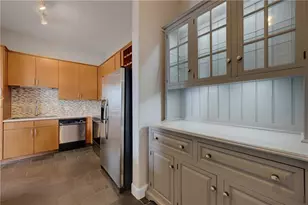 3445 Stratford Rd NE, Atlanta, GA 30326 - Photo 12
