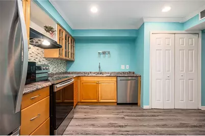 6520 Roswell Road #23, Atlanta, GA 30328 - Photo 12