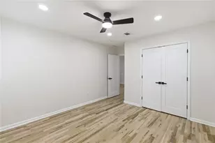 7170 Riverside NW, Atlanta, GA 30328 - Photo 42