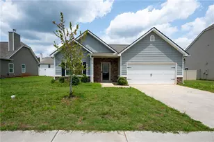 47 Roundabout Ln NW, Adairsville, GA 30103 - Photo 1