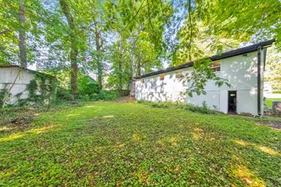2461 Sherwood Place SW, Marietta, GA 30008 - Photo 36