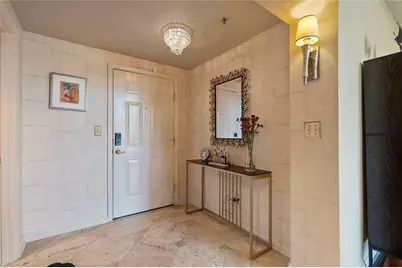 3636 Habersham Road NW #2404, Atlanta, GA 30305 - Photo 2