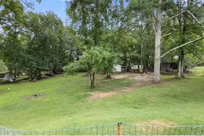 1729 Brandi Lane, Loganville, GA 30052 - Photo 18