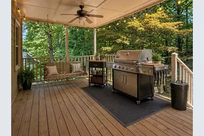 4651 Deep Creek Drive NE, Sugar Hill, GA 30518 - Photo 6