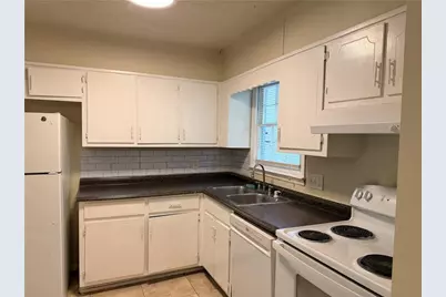 728 Burnt Creek Drive NW #B, Lilburn, GA 30047 - Photo 6