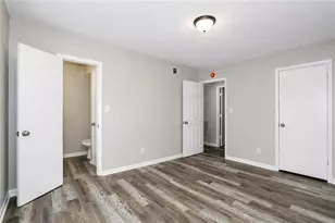 2055 Alison Ct, Atlanta, GA 30311 - Photo 8
