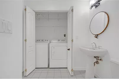 3475 Oak Valley Road NE #650, Atlanta, GA 30326 - Photo 6
