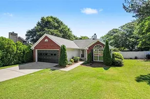 1545 Quail Point Run, Hoschton, GA 30548 - Photo 2
