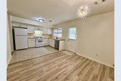 1405 Kennesaw Trace NW, Kennesaw, GA 30144 - Photo 24