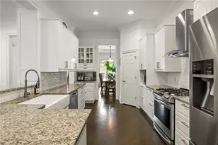 2694 Lenox Rd NE, Atlanta, GA 30324 - Photo 4