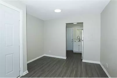 2065 Alison Court #Unit 7, Atlanta, GA 30311 - Photo 4