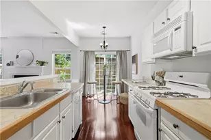 5402 Falling Water Terrace, Roswell, GA 30076 - Photo 6