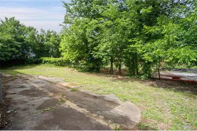 638 Dill Avenue SW, Atlanta, GA 30310 - Photo 8