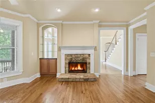715 Crescent Cir, Canton, GA 30115 - Photo 14