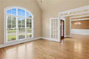 715 Crescent Cir, Canton, GA 30115 - Photo 8